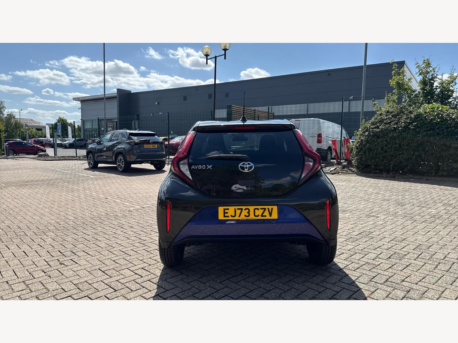 Vehicle 21