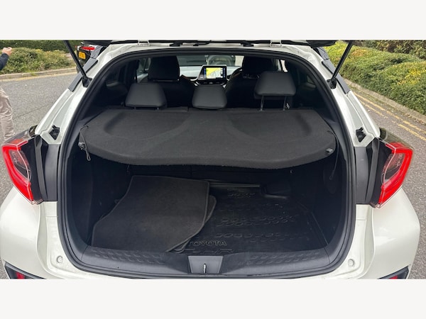 Used Toyota C-HR 2019 for sale - 76239337: Photo 16