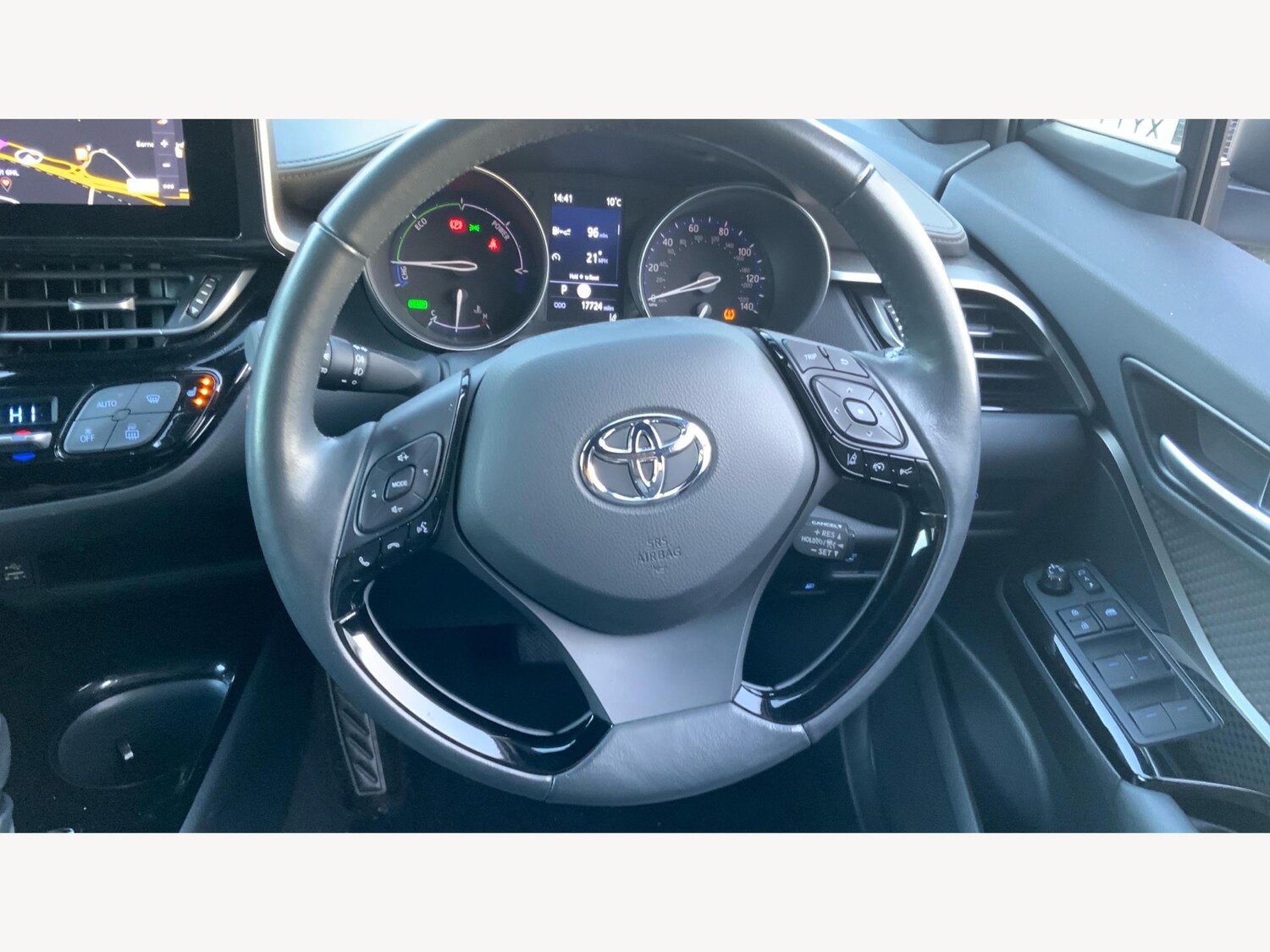 Used Toyota C-HR 2023 for sale - 76735184: Photo 10