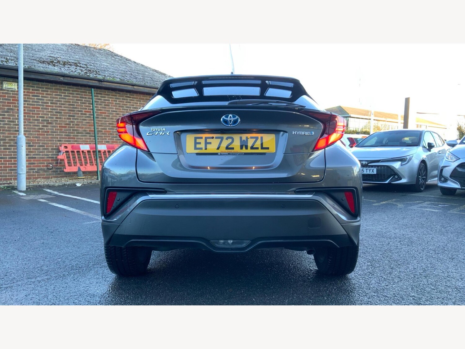 Used Toyota C-HR 2023 for sale - 76735184: Photo 21