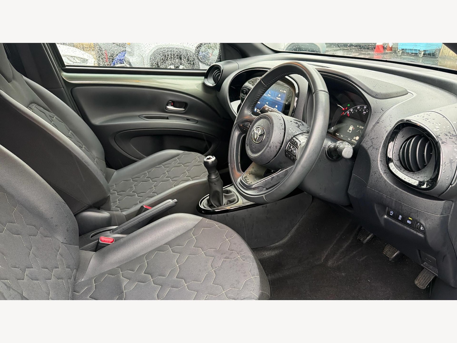 Used Toyota Aygo X 2023 for sale - 77330945: Photo 13