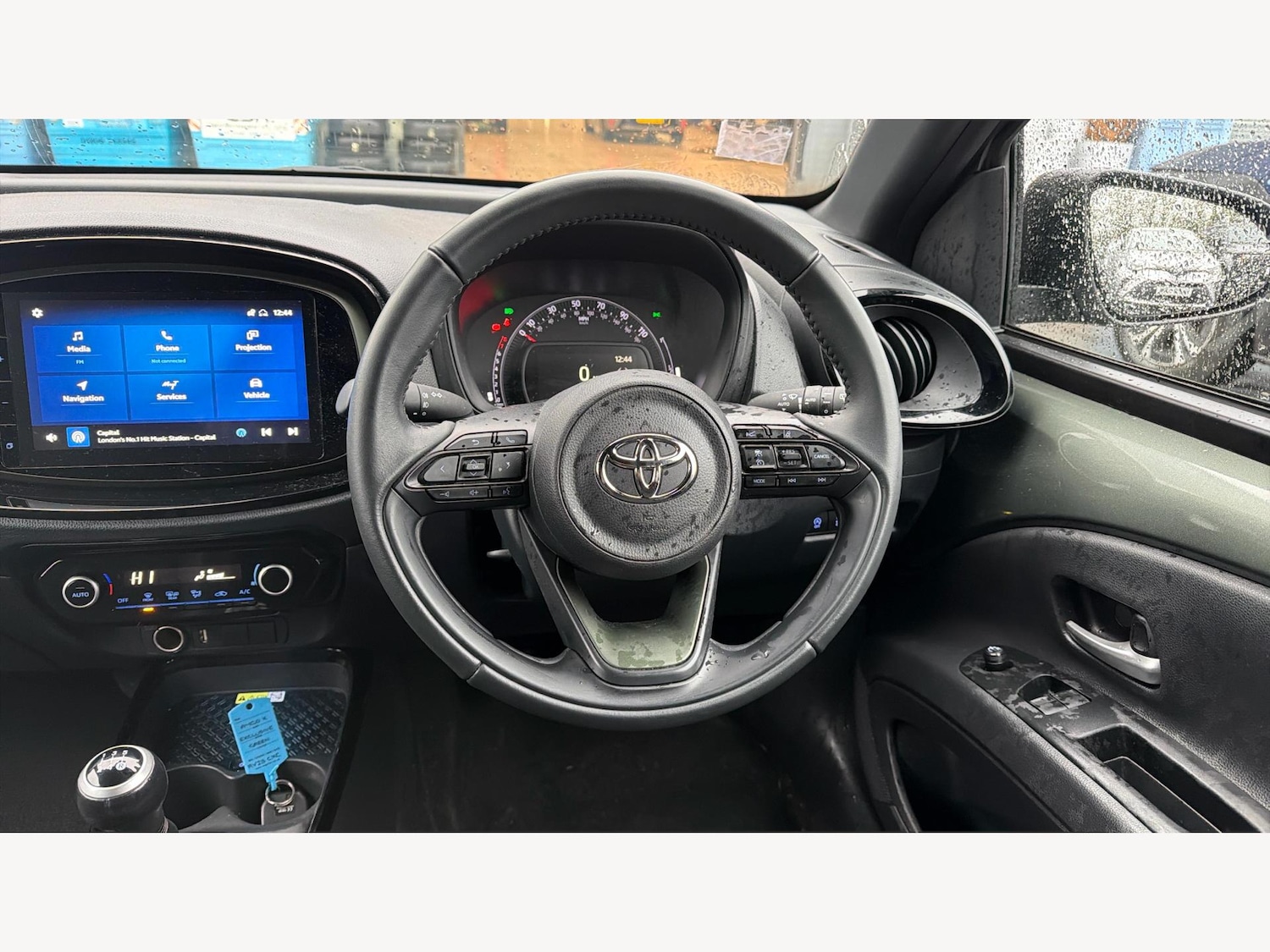 Used Toyota Aygo X 2023 for sale - 77330945: Photo 8