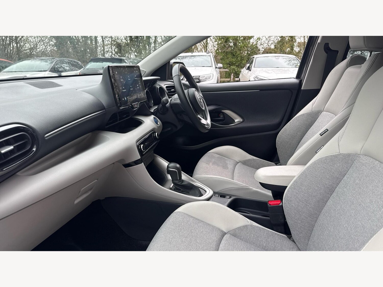 Used Toyota Yaris 2023 for sale - 77524210: Photo 12