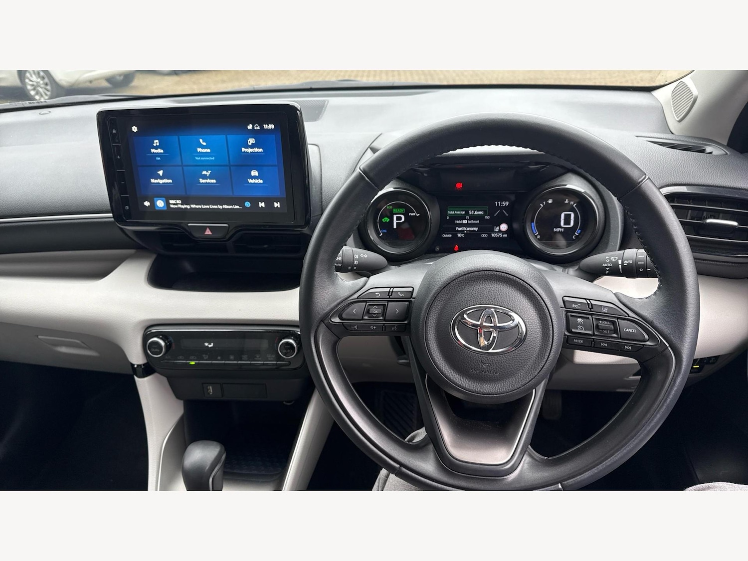 Used Toyota Yaris 2023 for sale - 77524210: Photo 7