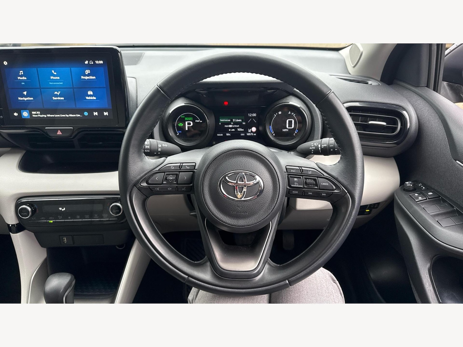 Used Toyota Yaris 2023 for sale - 77524210: Photo 8