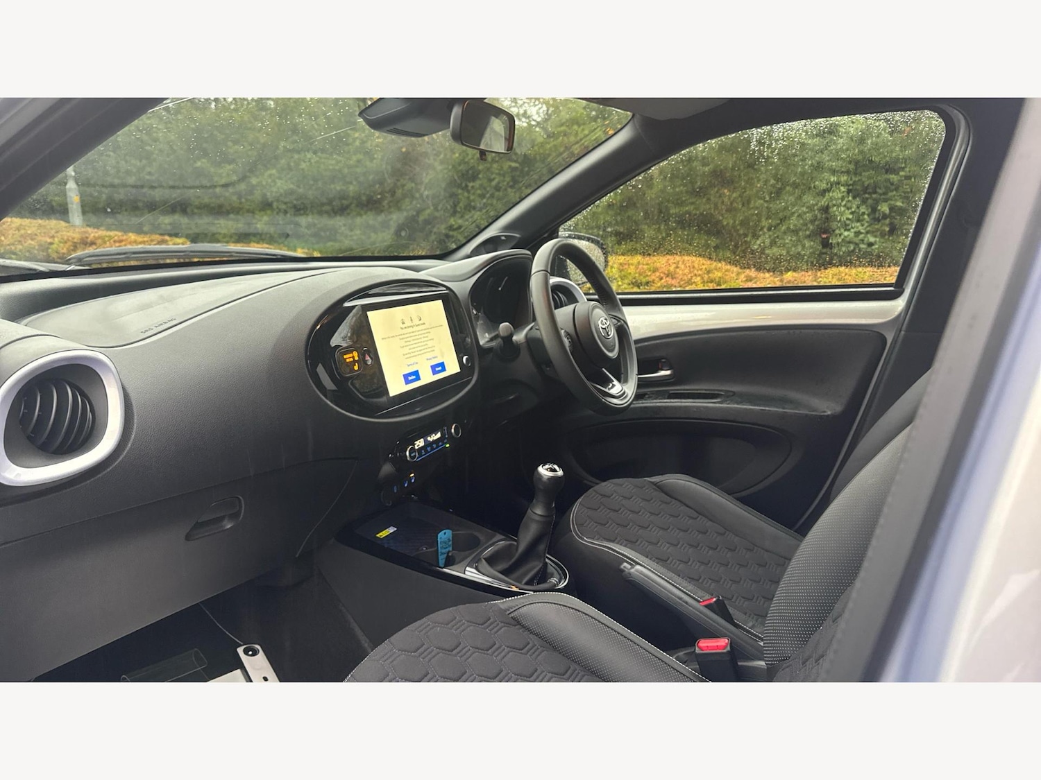 Used Toyota Aygo X 2025 for sale - 76823481: Photo 12