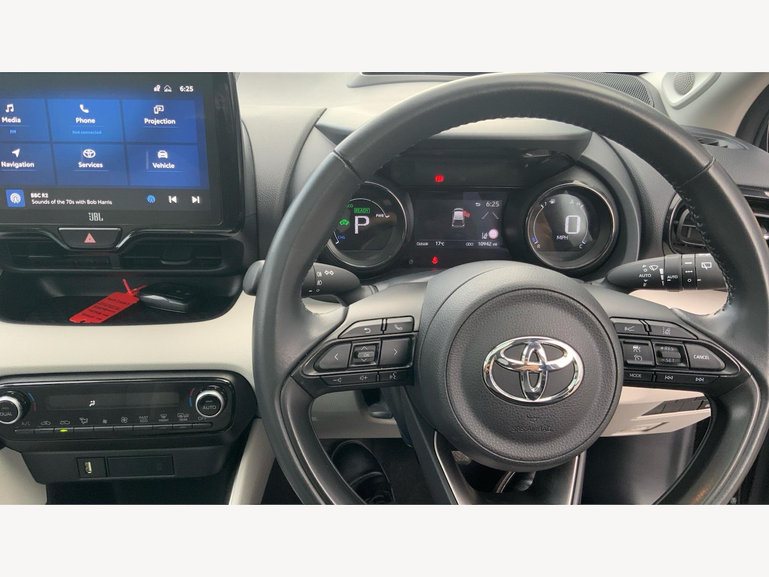 Used Toyota Yaris 2022 for sale - 76059456: Photo 10