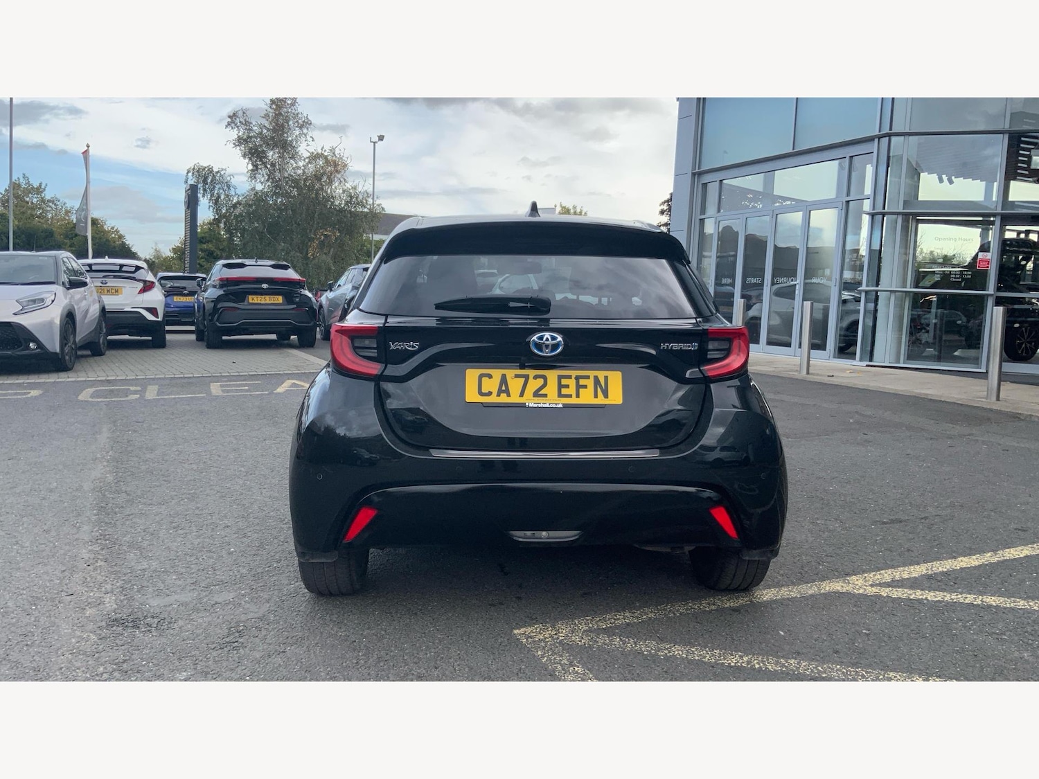 Used Toyota Yaris 2022 for sale - 76059456: Photo 21