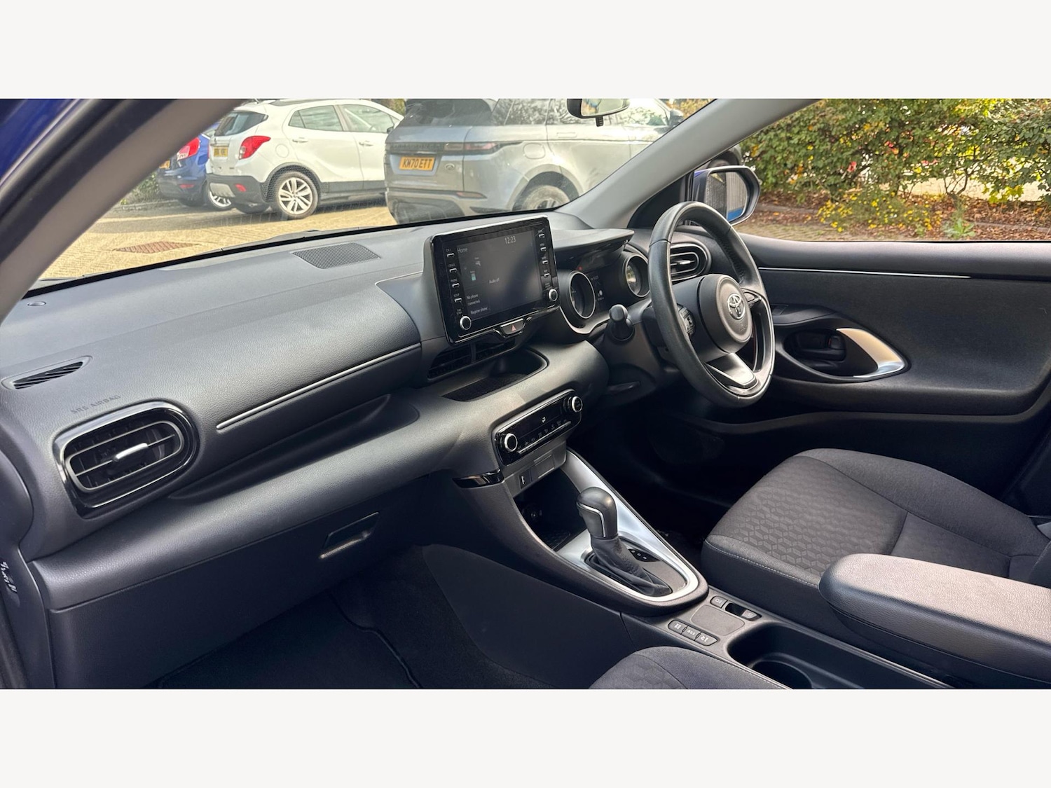 Used Toyota Yaris 2022 for sale - 76432053: Photo 12