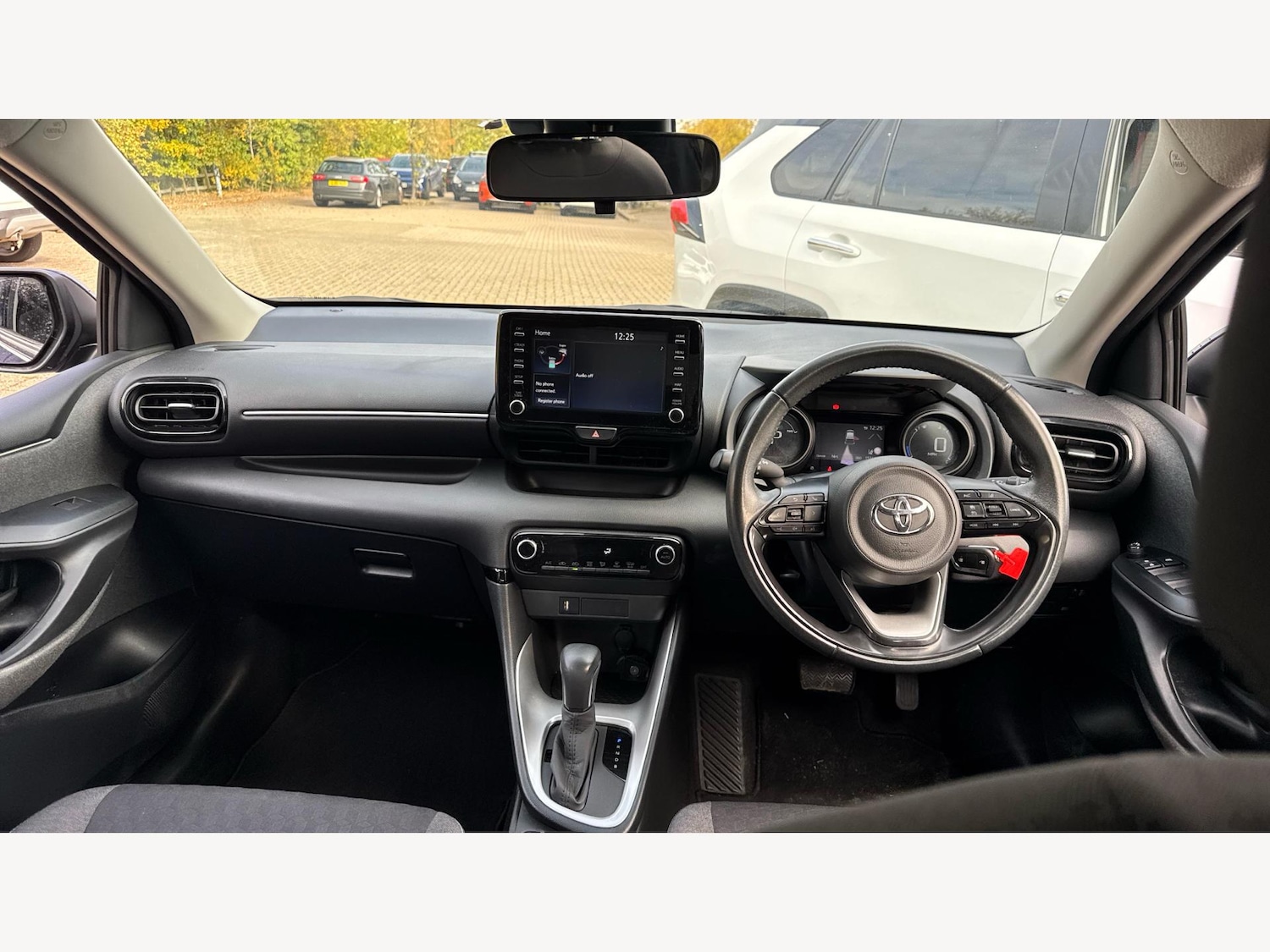 Used Toyota Yaris 2022 for sale - 76432053: Photo 7