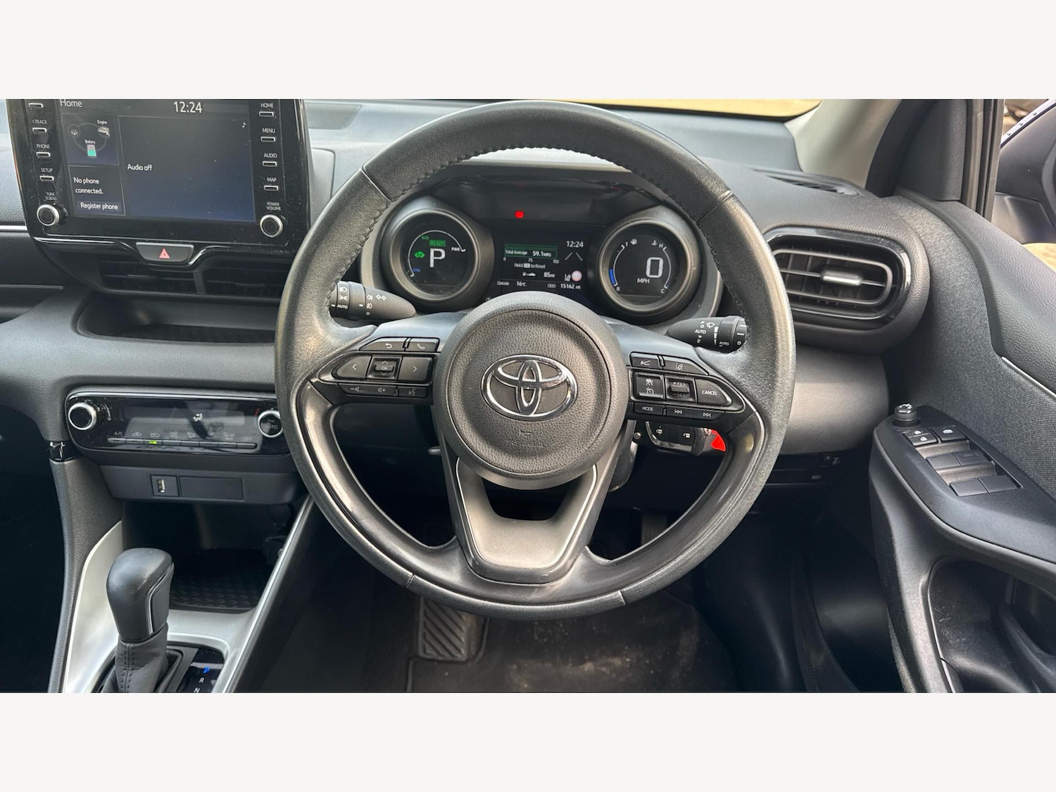 Used Toyota Yaris 2022 for sale - 76432053: Photo 8