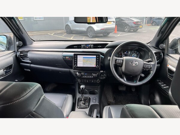 Used Toyota Hilux 2023 for sale - 76072602: Photo 7