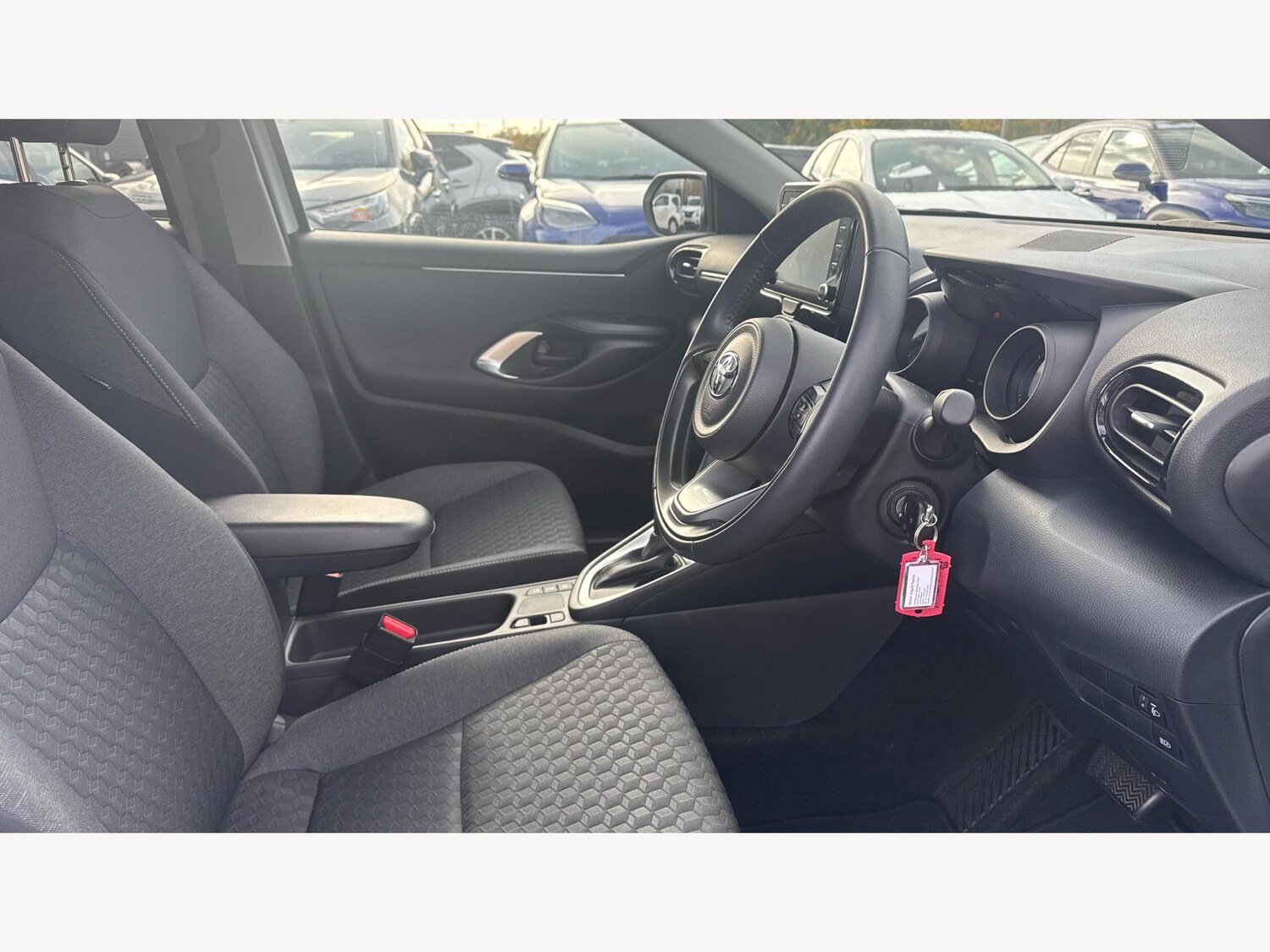 Used Toyota Yaris 2023 for sale - 76472466: Photo 13