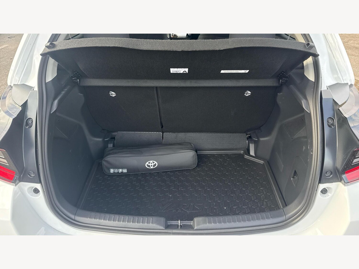 Used Toyota Yaris 2023 for sale - 76472466: Photo 16