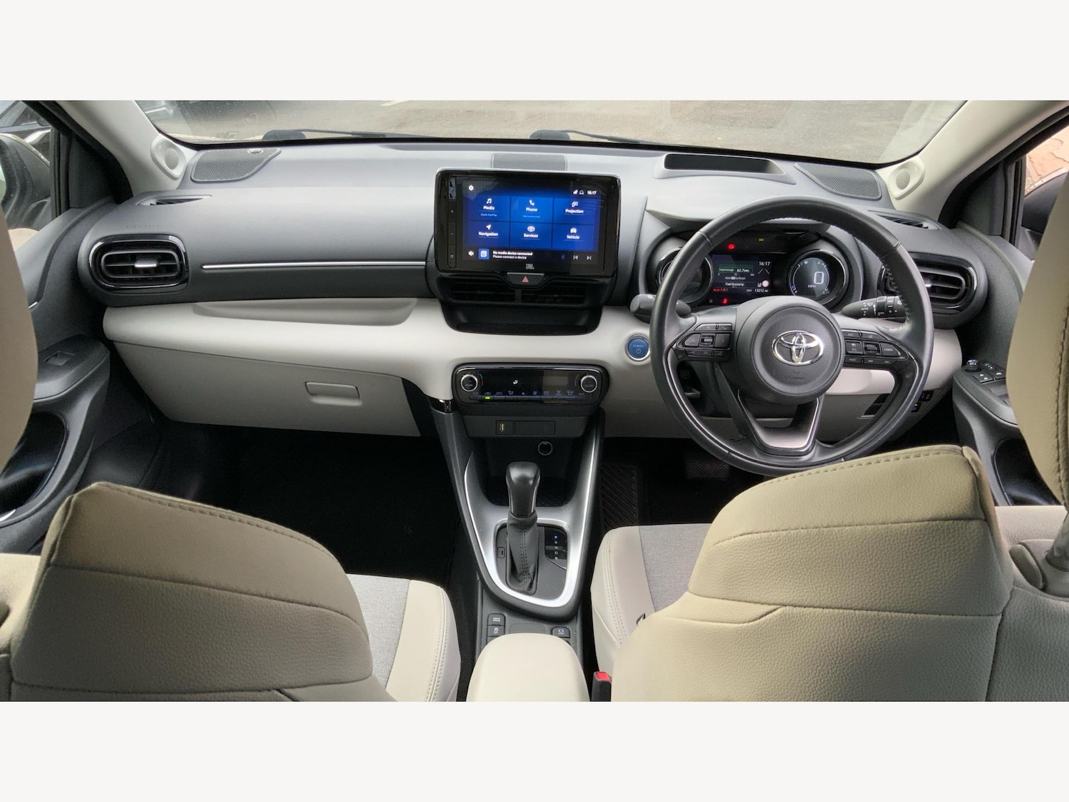 Used Toyota Yaris 2022 for sale - 76122638: Photo 7