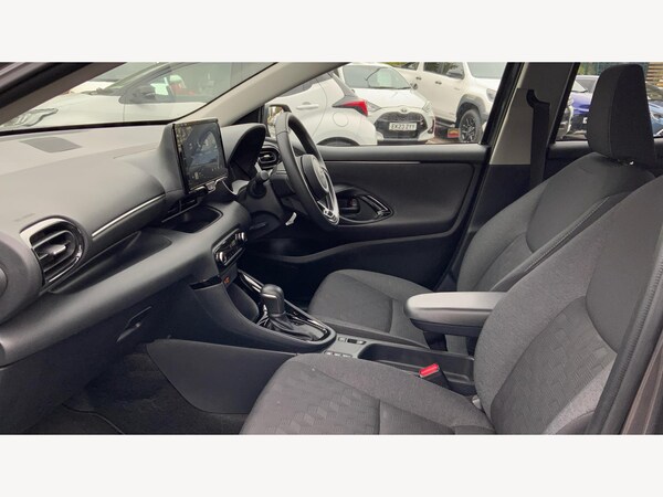 Used Toyota Yaris 2025 for sale - 76270551: Photo 12