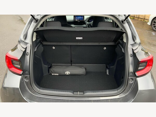 Used Toyota Yaris 2025 for sale - 76270551: Photo 16