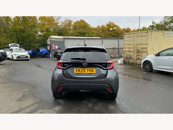 Used Toyota Yaris 2025 for sale - 76270551: Photo 21