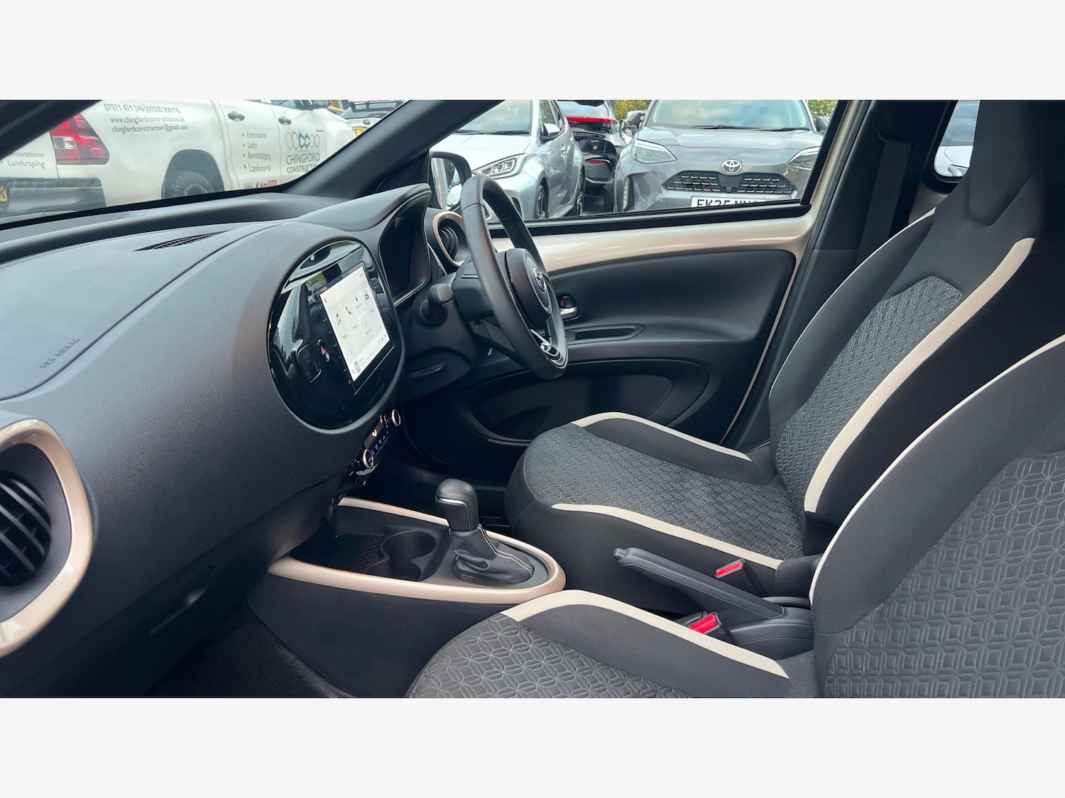 Used Toyota Aygo X 2024 for sale - 76388587: Photo 12