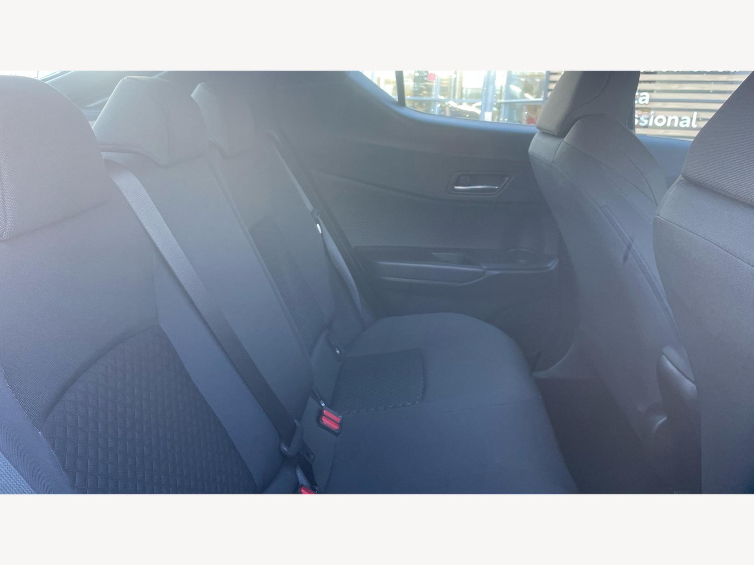 Used Toyota C-HR 2023 for sale - 77314764: Photo 14
