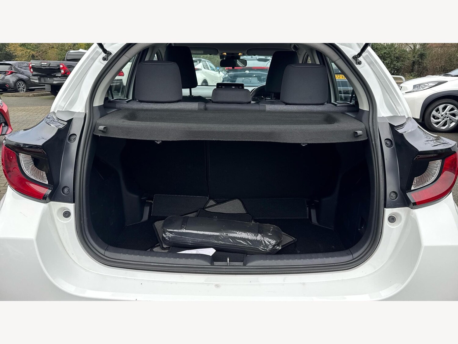 Used Toyota Yaris for sale - 77586847: Photo 16