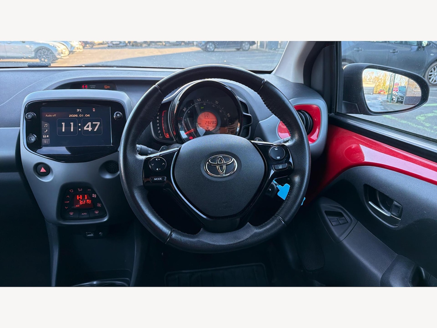 Used Toyota AYGO 2021 for sale - 77230326: Photo 8