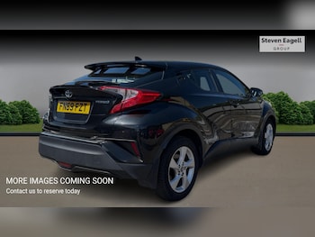 Used Toyota C-HR 2019 for sale - 79132108: Photo