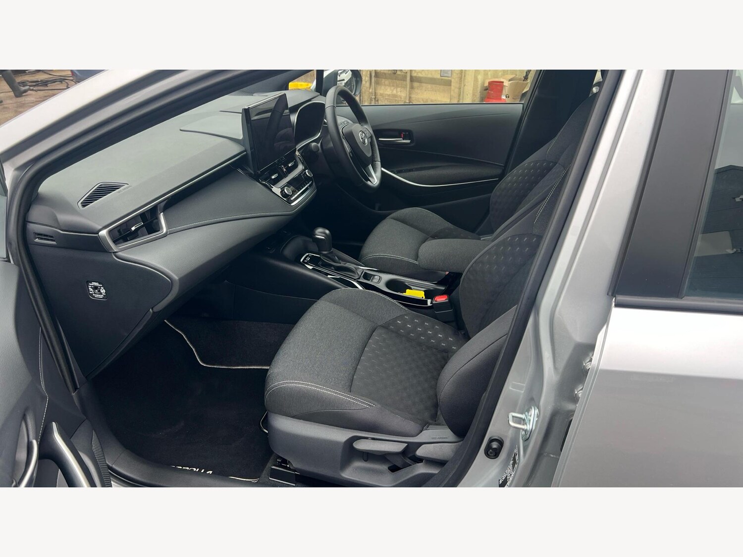 Used Toyota Corolla 2024 for sale - 76408813: Photo 12