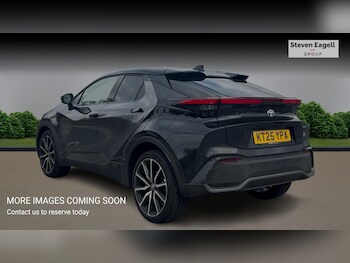 Used Toyota C-HR 2025 for sale - 75915319: Photo
