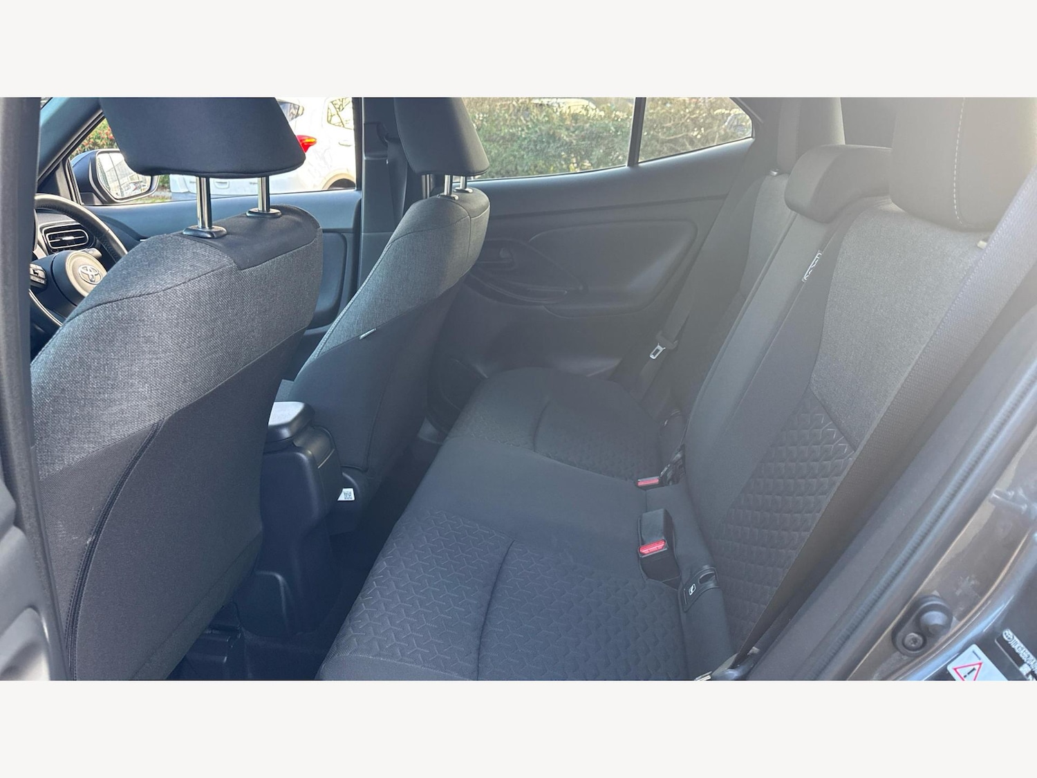 Used Toyota Yaris Cross 2022 for sale - 77155453: Photo 15