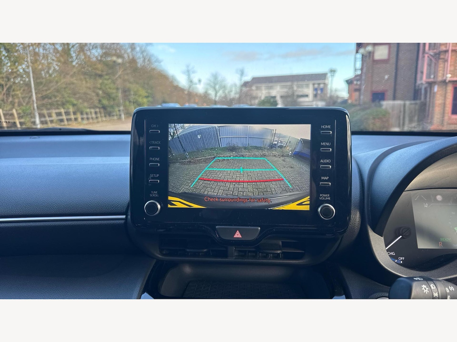 Used Toyota Yaris Cross 2022 for sale - 77155453: Photo 22