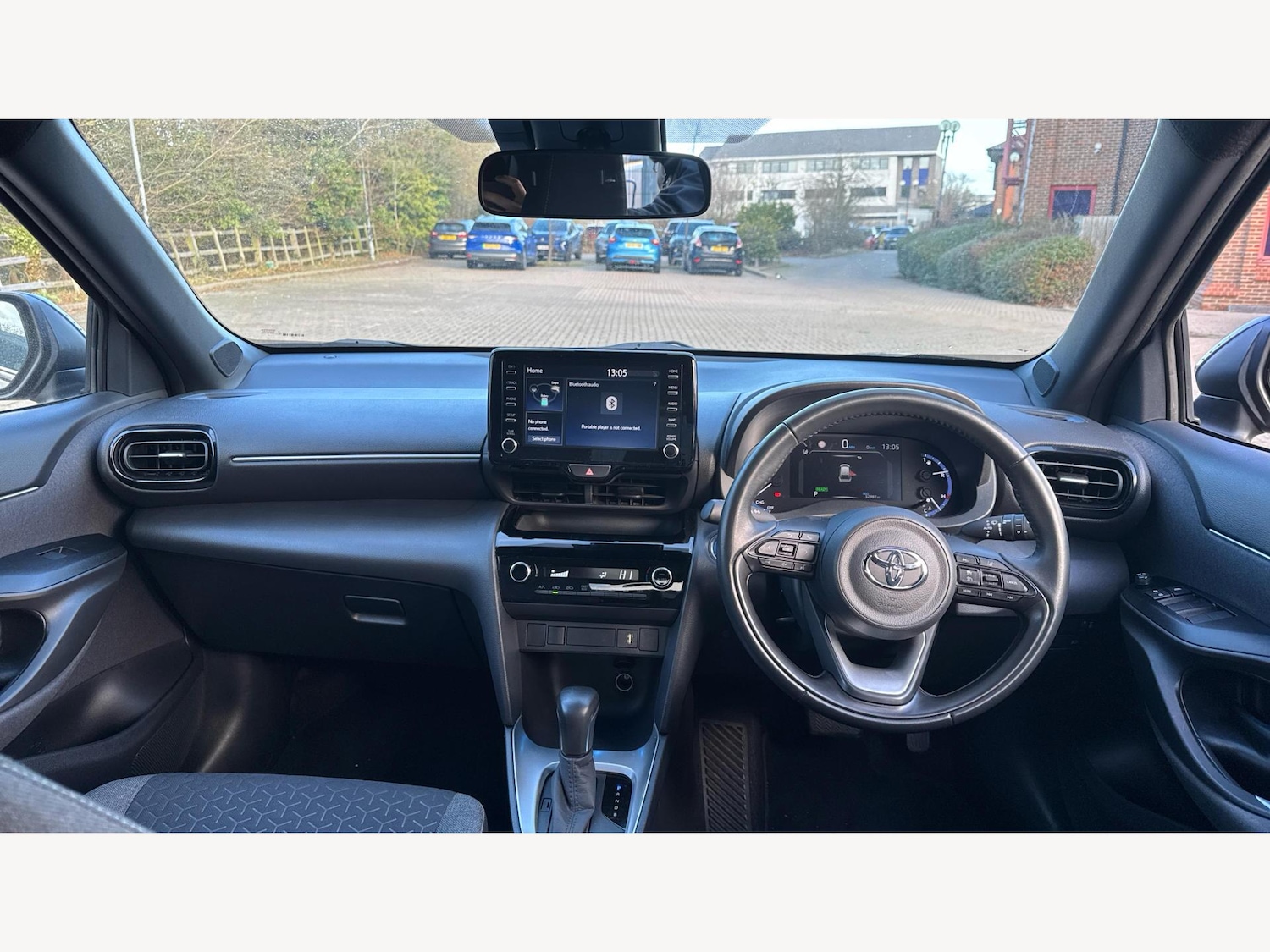 Used Toyota Yaris Cross 2022 for sale - 77155453: Photo 7