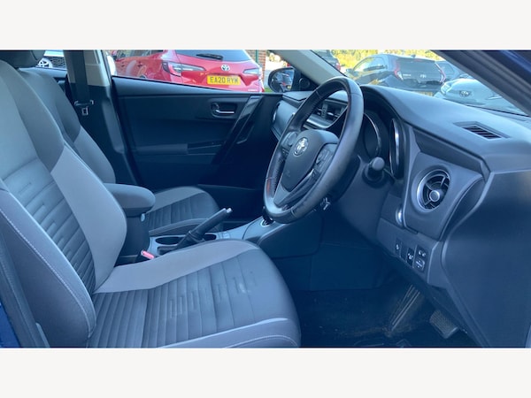 Used Toyota Auris 2018 for sale - 76188879: Photo 13