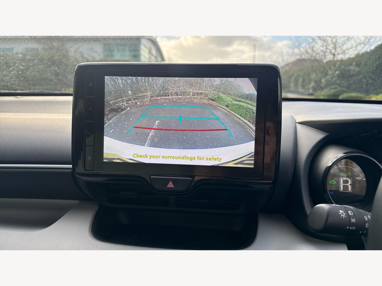 Used Toyota Yaris for sale - 77722907: Photo 24