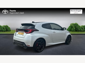 Used Toyota Yaris 2024 for sale - 75707561: Photo
