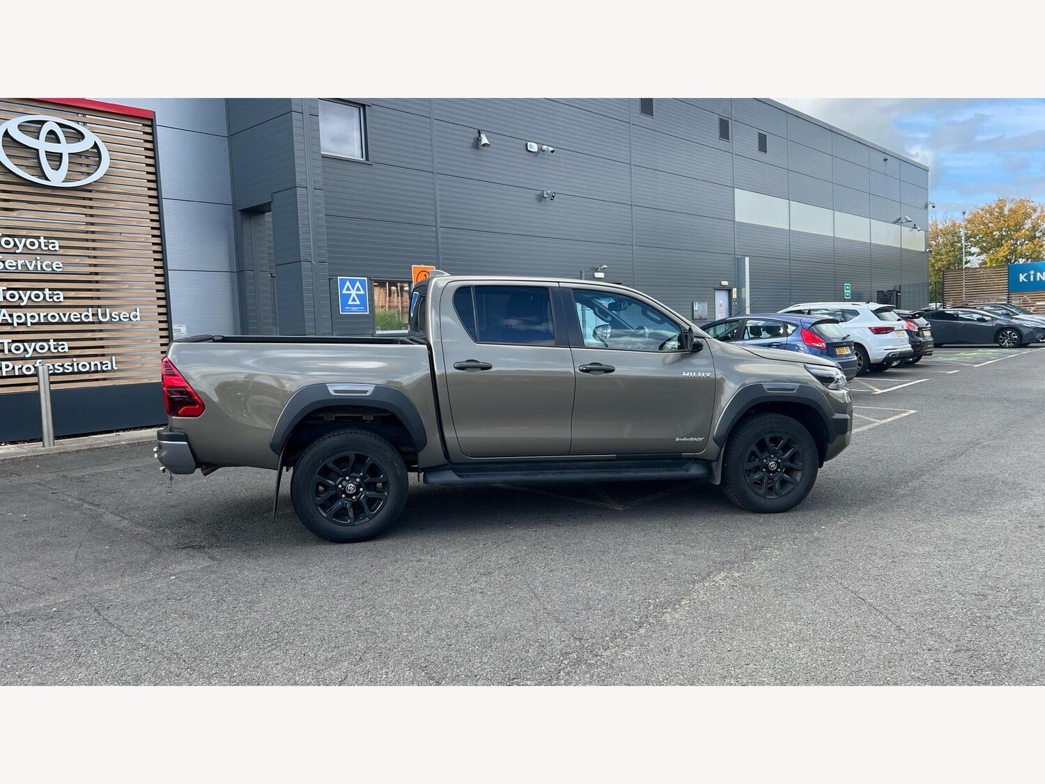 Used Toyota Hilux 2025 for sale - 76260602: Photo 18