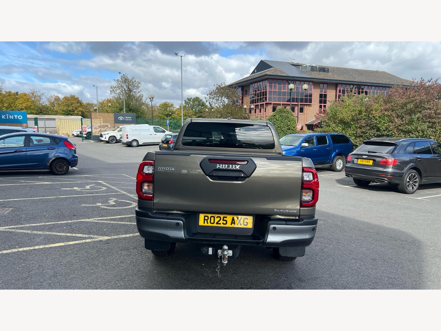 Used Toyota Hilux 2025 for sale - 76260602: Photo 21