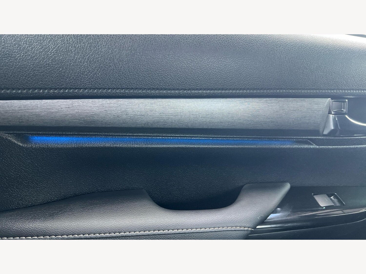 Used Toyota Hilux 2025 for sale - 76260602: Photo 23