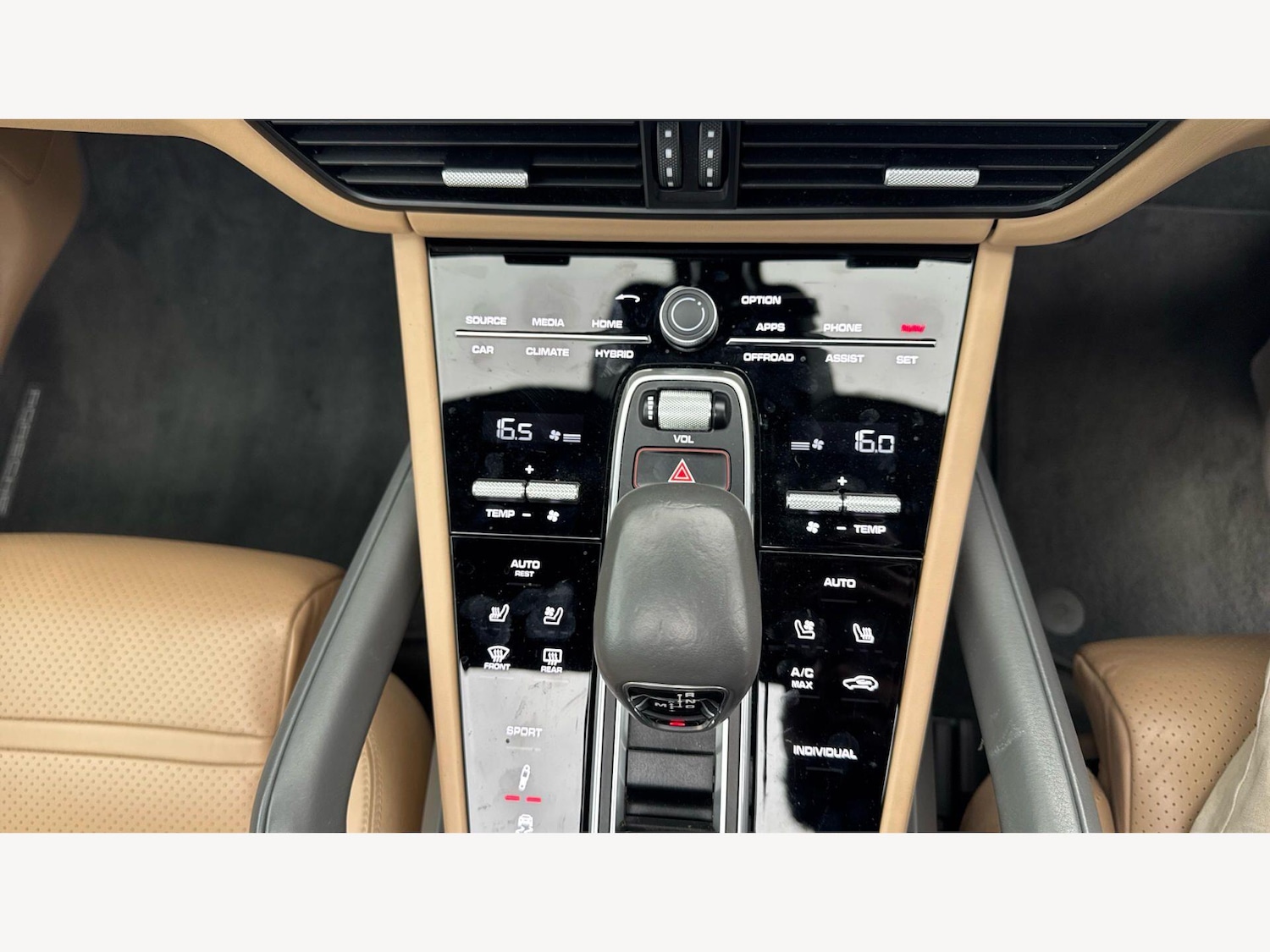 Used Porsche Cayenne 2019 for sale - 78171574: Photo 35