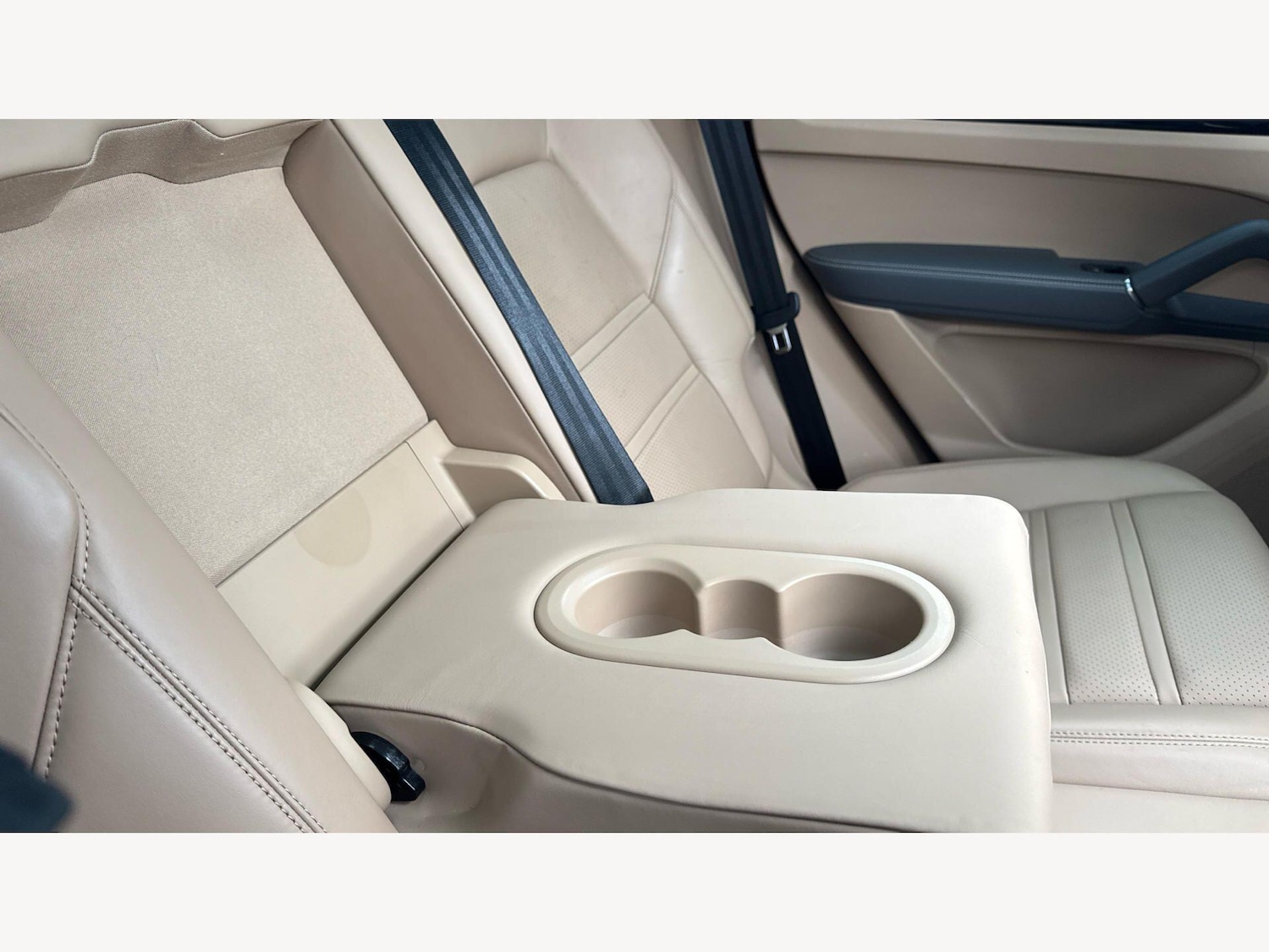 Used Porsche Cayenne 2019 for sale - 78171574: Photo 39