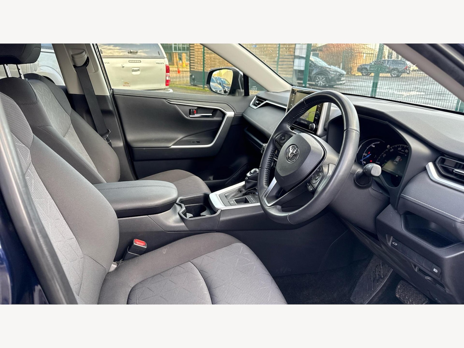 Used Toyota RAV4 2021 for sale - 76898896: Photo 13