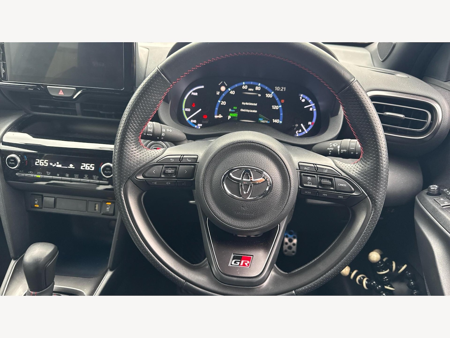 Used Toyota Yaris Cross 2024 for sale - 76283141: Photo 10
