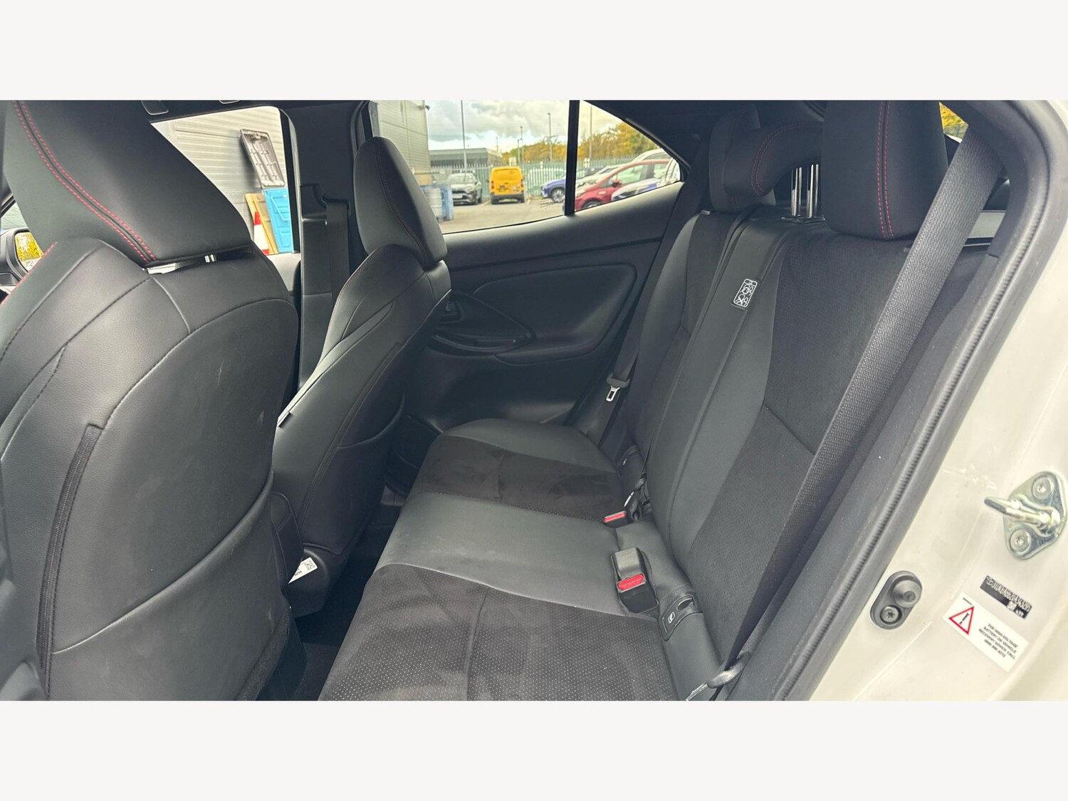 Used Toyota Yaris Cross 2024 for sale - 76283141: Photo 15