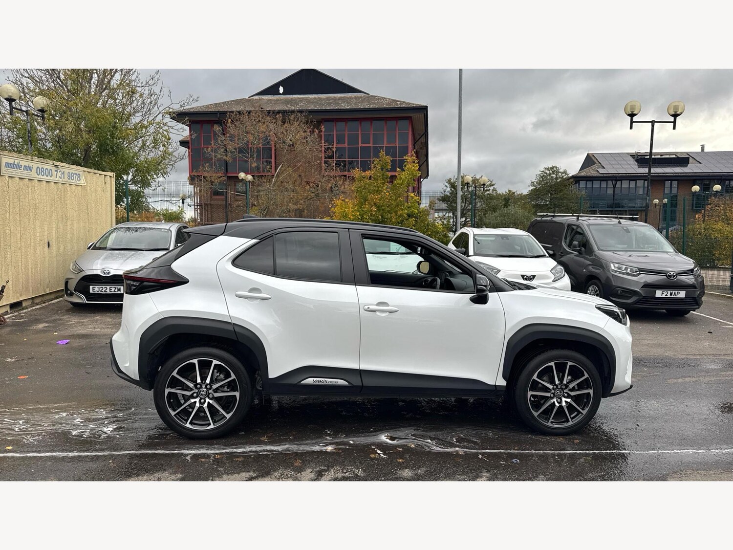 Used Toyota Yaris Cross 2024 for sale - 76283141: Photo 18