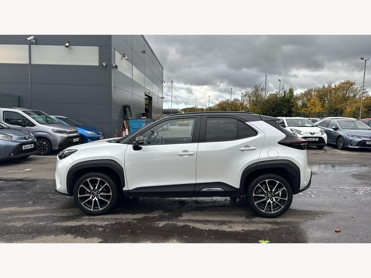 Used Toyota Yaris Cross 2024 for sale - 76283141: Photo 19