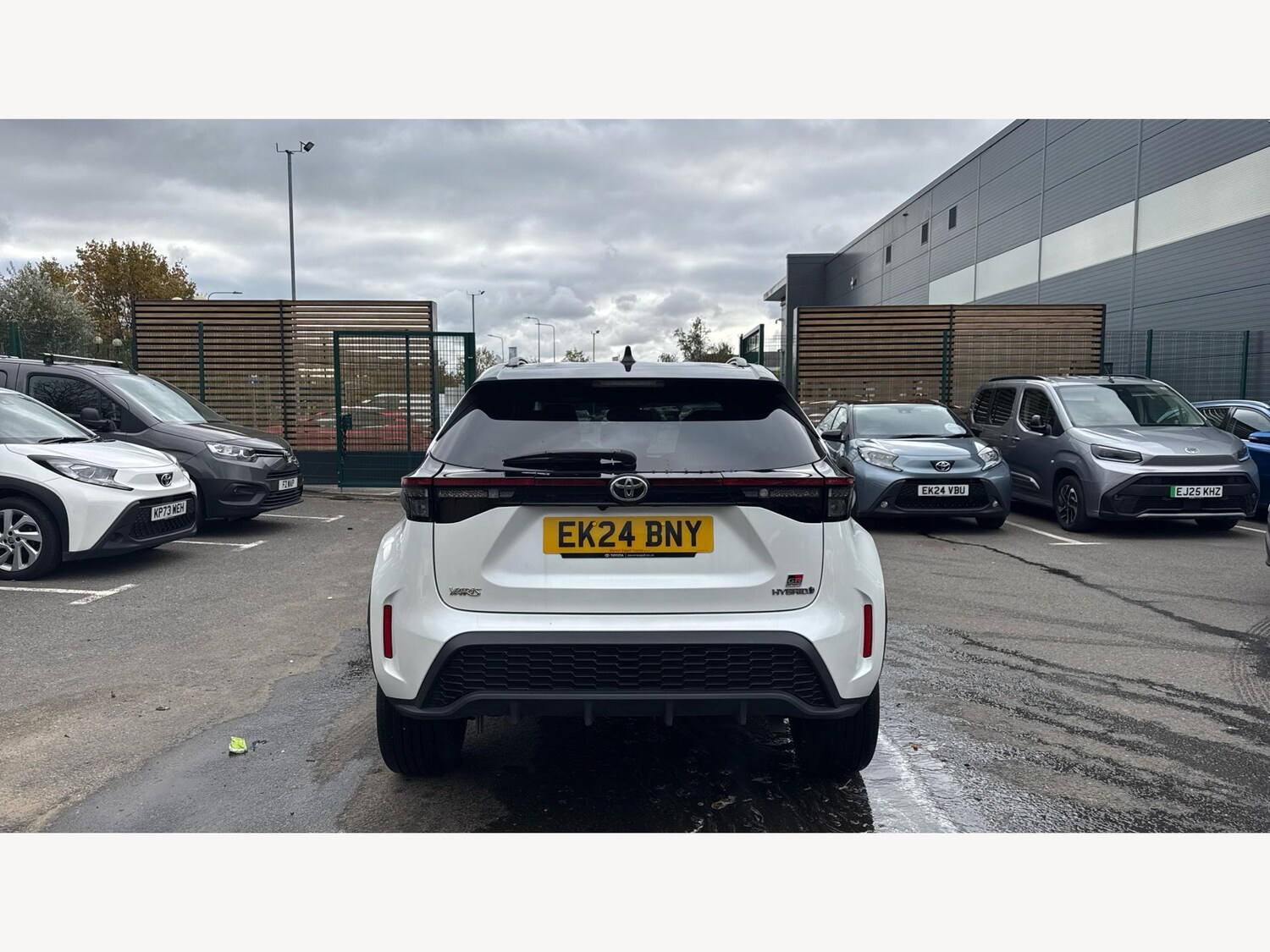 Used Toyota Yaris Cross 2024 for sale - 76283141: Photo 21