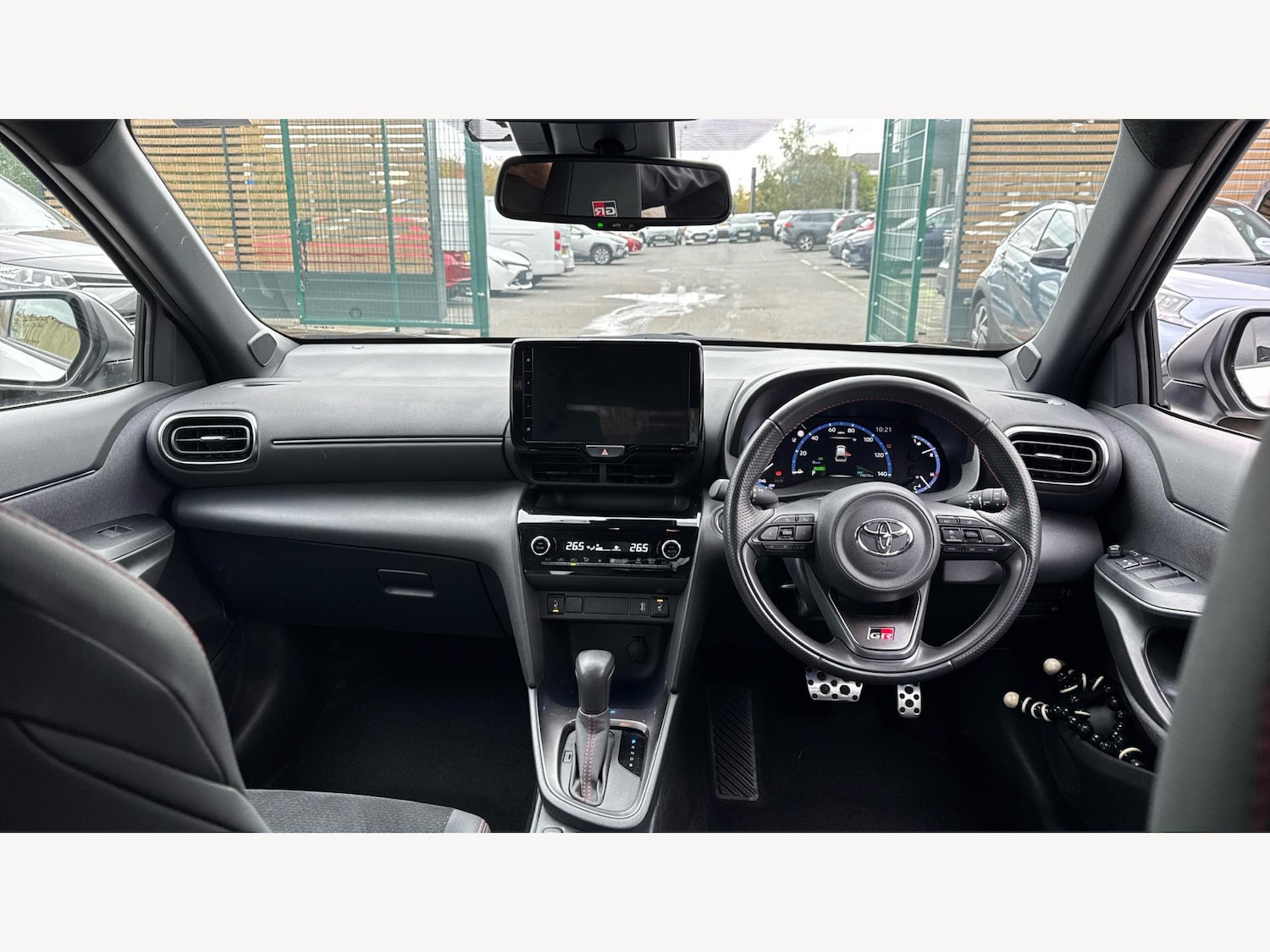 Used Toyota Yaris Cross 2024 for sale - 76283141: Photo 7