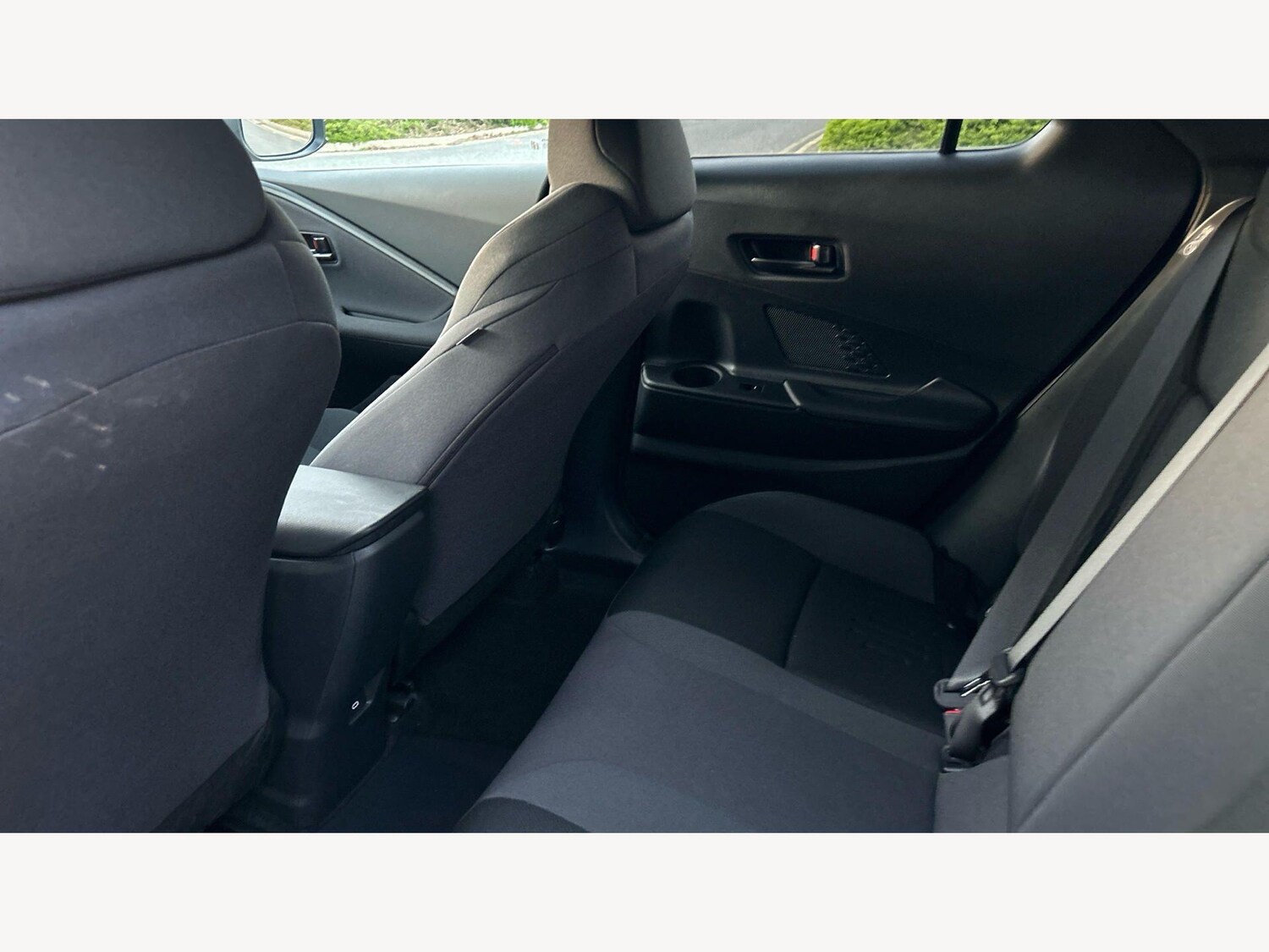 Used Toyota C-HR 2024 for sale - 78047834: Photo 15