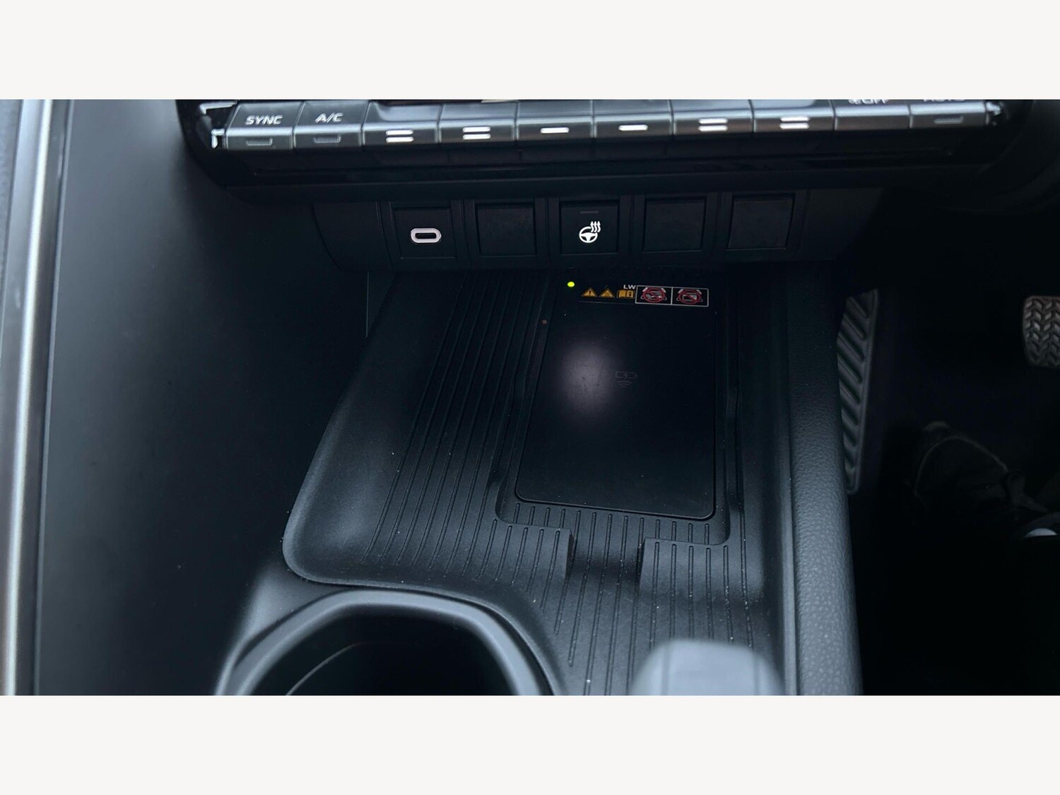 Used Toyota C-HR 2024 for sale - 78047834: Photo 23