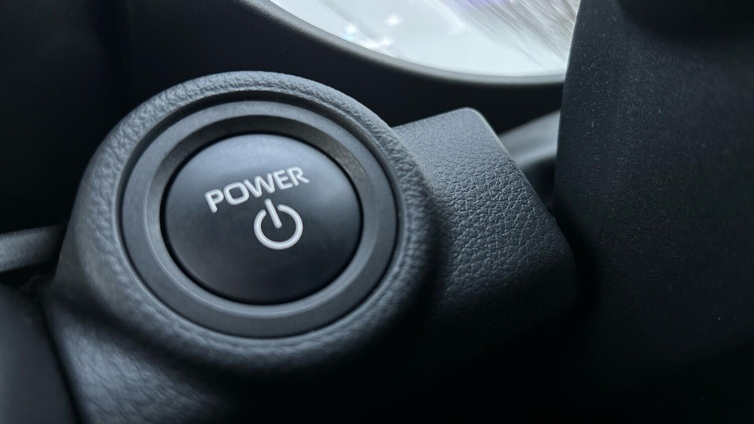 Used Toyota C-HR 2024 for sale - 78047834: Photo 37